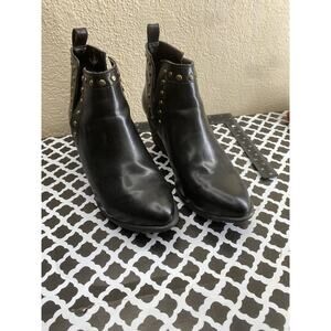 Ferrini Women's Chocolate Studded Shorty Boots 9B Leather Distressed